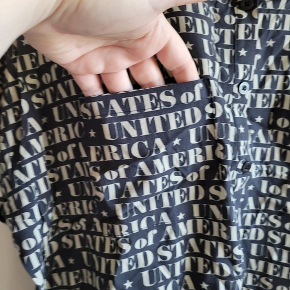 LulaRoe Amy Size XS Button Front Oversized Top United Stated America Black New - Picture 3 of 5